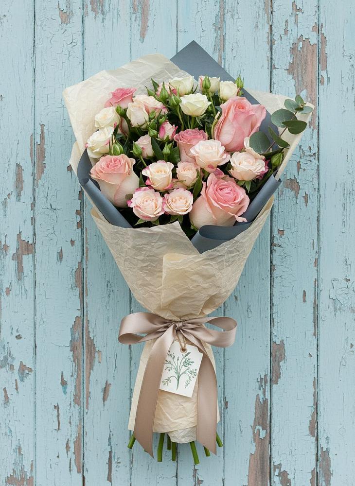 Букет цветов из: Розы в Нешукае