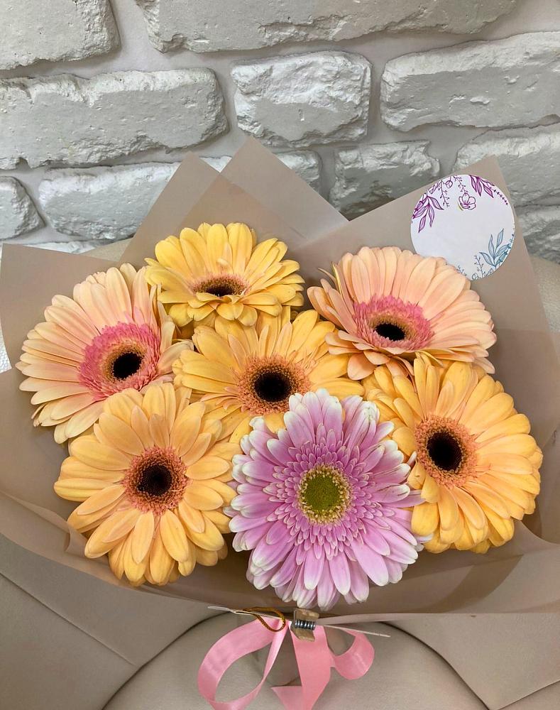 Букет цветов из: Герберы в Нешукае