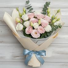 Букет цветов из:  Лизиантусы #REPLACE_PRED# Нешукае