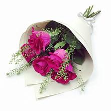 Букет цветов из:  Розы в Нешукае