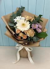 Букет цветов из:  Герберы и Хризантемы в Нешукае