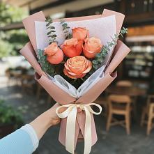 Букет цветов из:  Розы #REPLACE_PRED# Нешукае