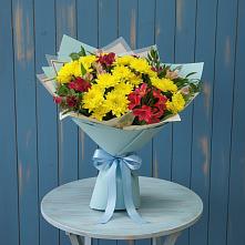 Букет цветов из:  Альстромерии и Хризантемы в Нешукае