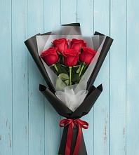 Букет цветов из:  Розы #REPLACE_PRED# Нешукае