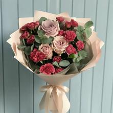 Букет цветов из:  Гвоздики и Розы в Нешукае