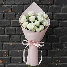 Букет цветов из:  Розы #REPLACE_PRED# Нешукае